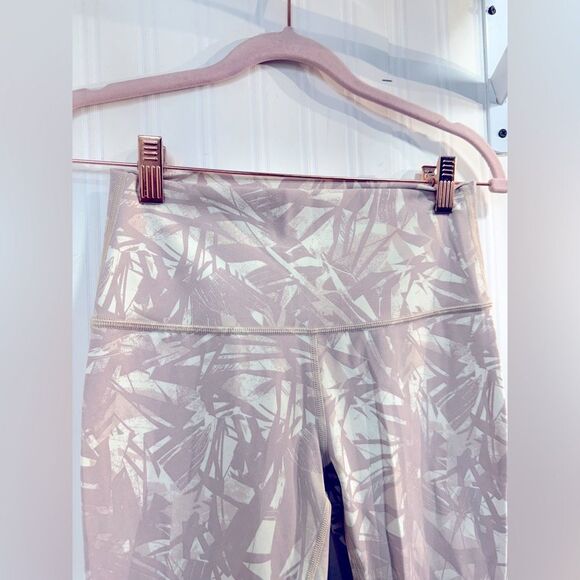 Lululemon Wunder Under HR Tight 25" Sz 6 - Picture 3 of 8